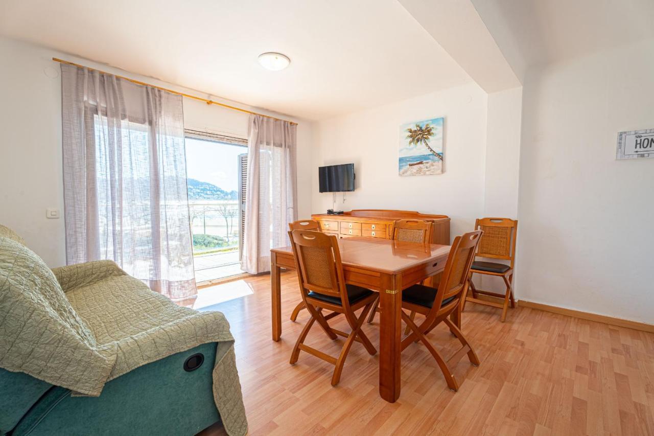 Apartamento Rhodes Vista Al Mar Apartman Roses Kültér fotó